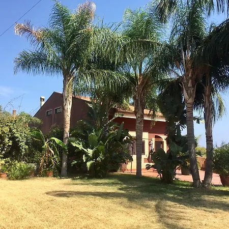 Valentino Oda ve Kahvaltı Giardini Naxos