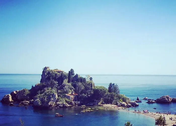 Valentino Giardini-Naxos