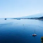 Valentino 贾迪尼-纳克索斯