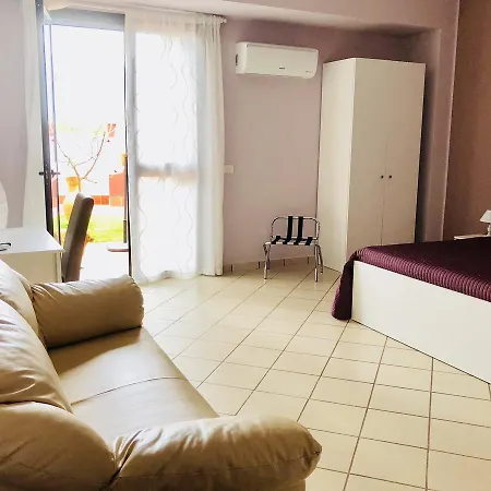 Couette-café Valentino 3*