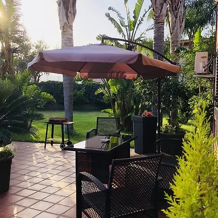 Valentino Couette-café