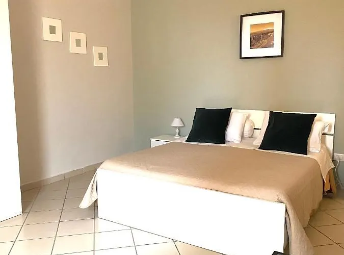 Valentino Bed & Breakfast 3*